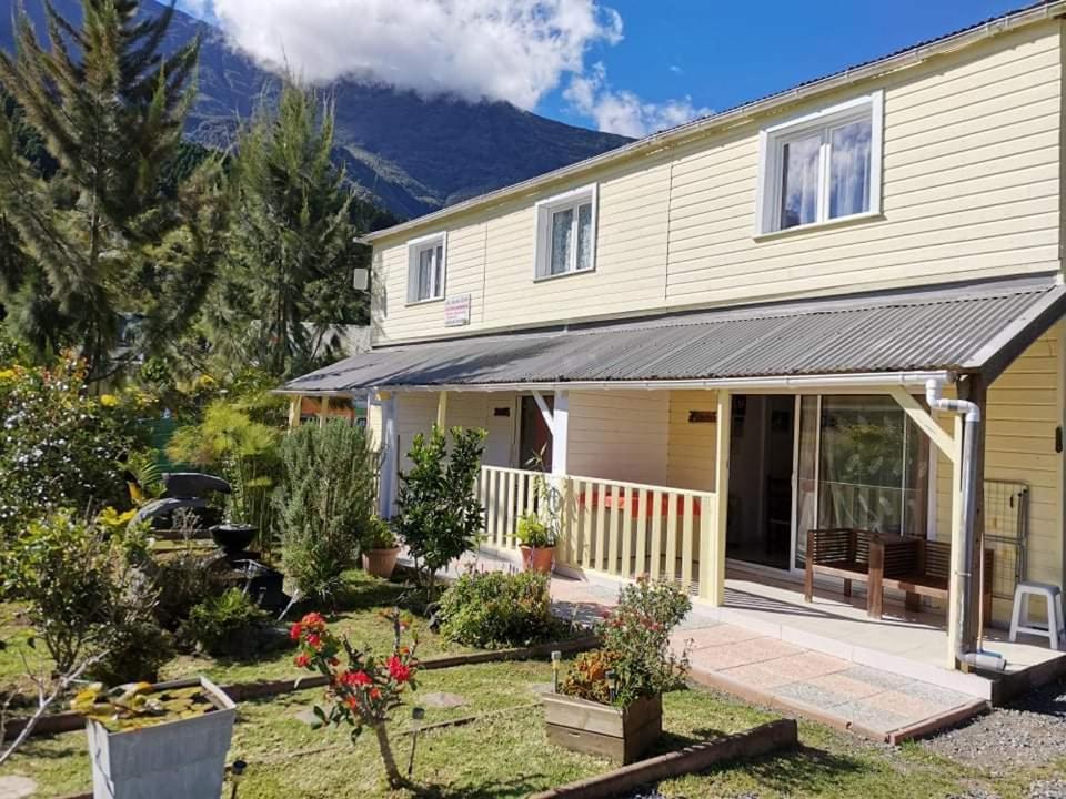 Les Jardins Creoles Apartment Cilaos Exterior foto